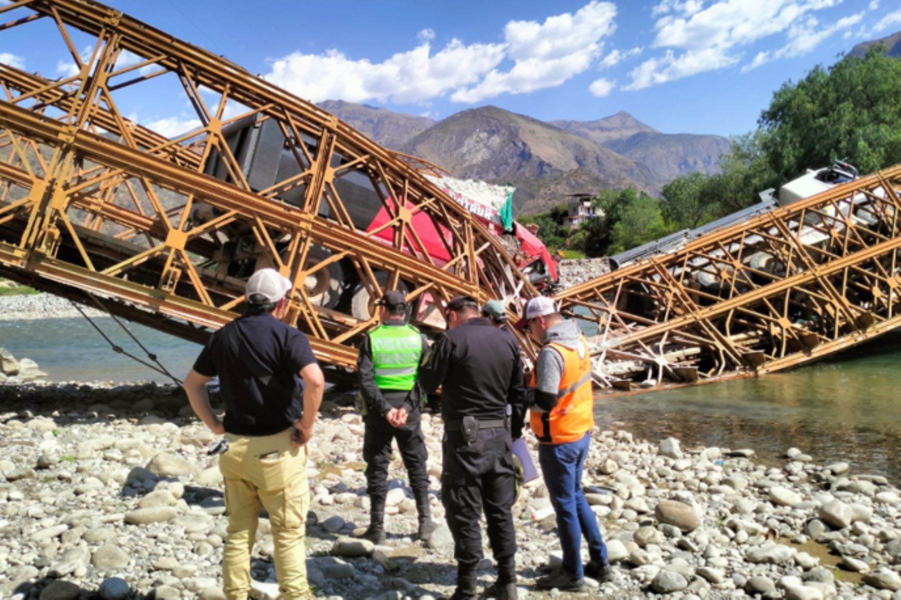 MTC apoya a región Apurímac para instalar puente modular ante colapso de infraestructura