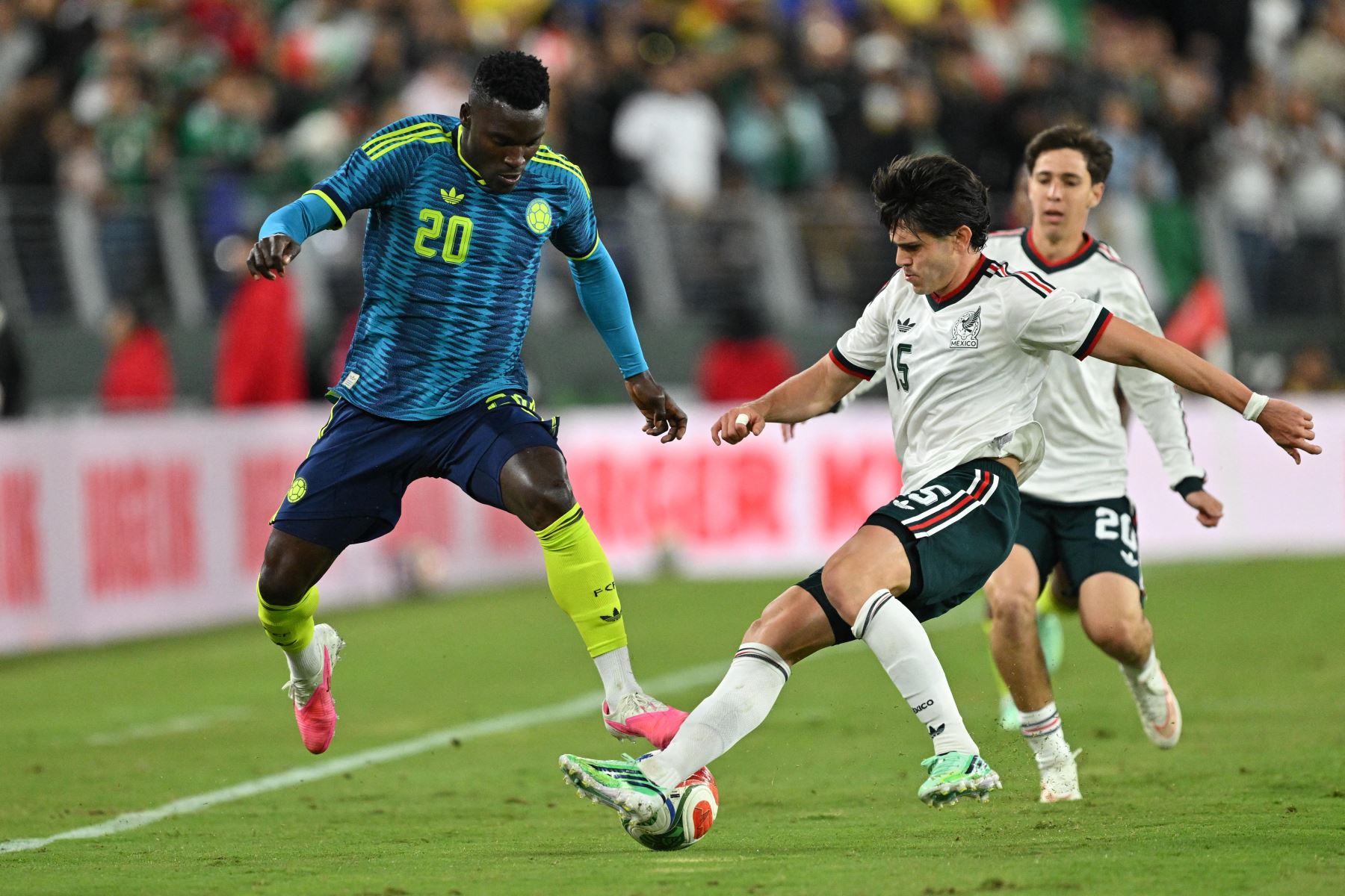 México y Colombia empatan 1-1 en el debut del seleccionador Rafael Márquez