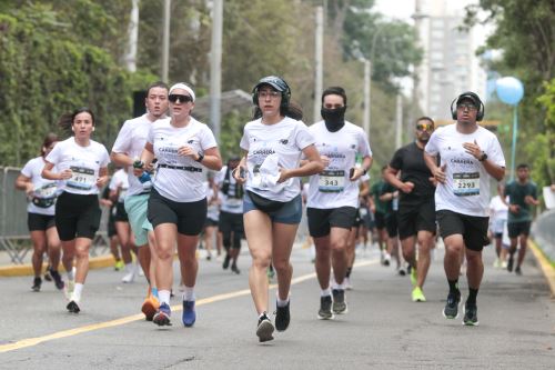 Pasos que salvan vidas: Las mejores imágenes de la carrera «Gánale al Cáncer» 10K & 5K