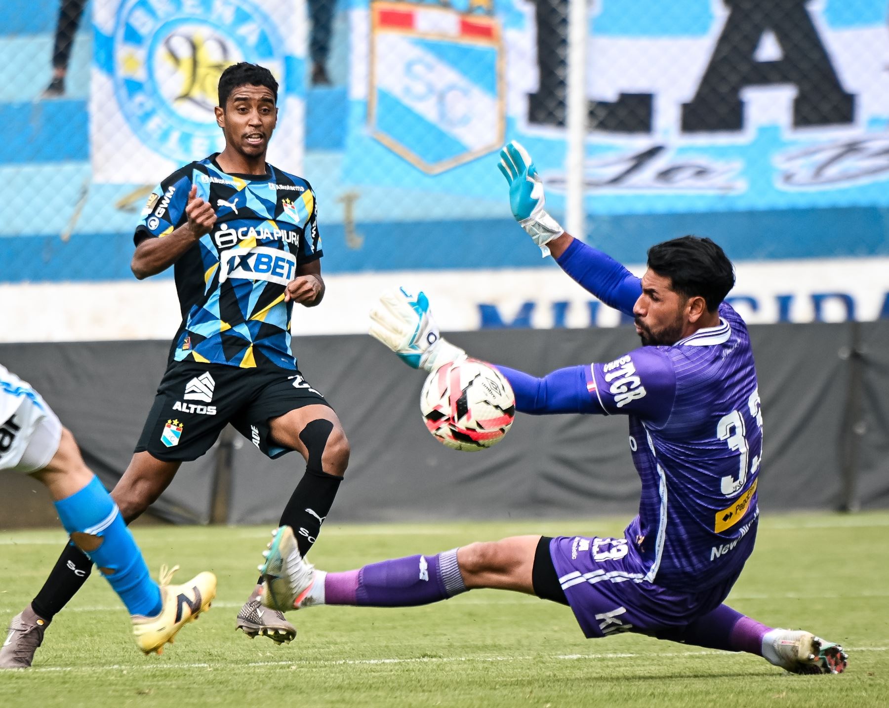 Sporting Cristal venció 1-0 al ADT en Tarma y se puso cerca a la final de la Copa Caliente