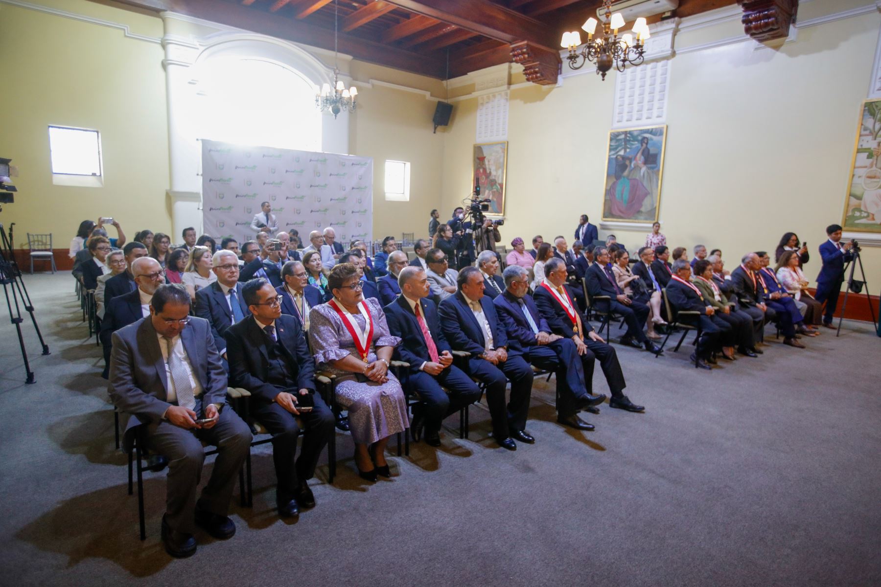 Homenaje por el “LXVI Aniversario del fallecimiento del ex-Canciller Raúl Porras Barrenechea” Foto: ANDINA/Ricardo Cuba