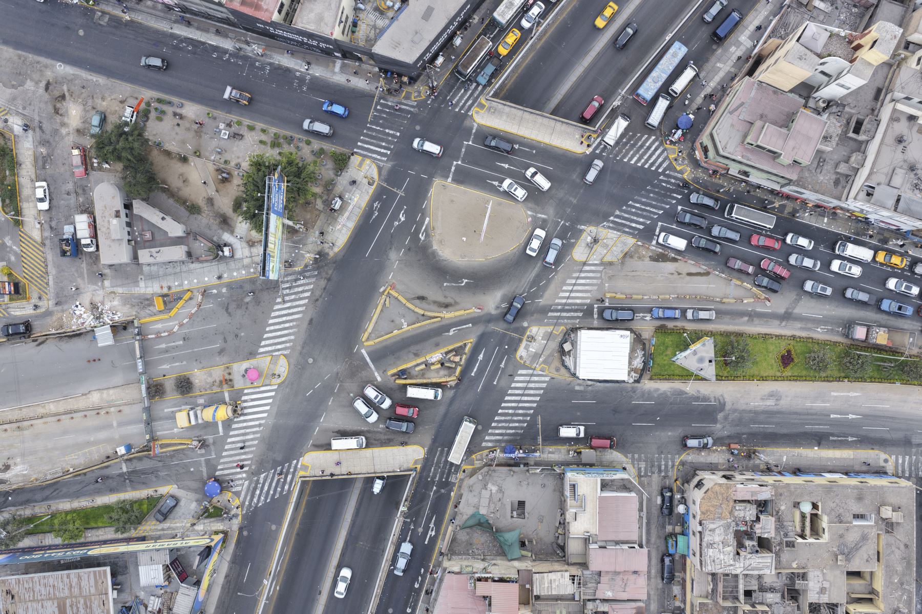 La apertura de los 110 metros de la avenida Arica busca reducir la congestión vehicular y mejorar los tiempos de viaje de los usuarios del transporte público. Foto: ANDINA/Jhonel Rodríguez.
