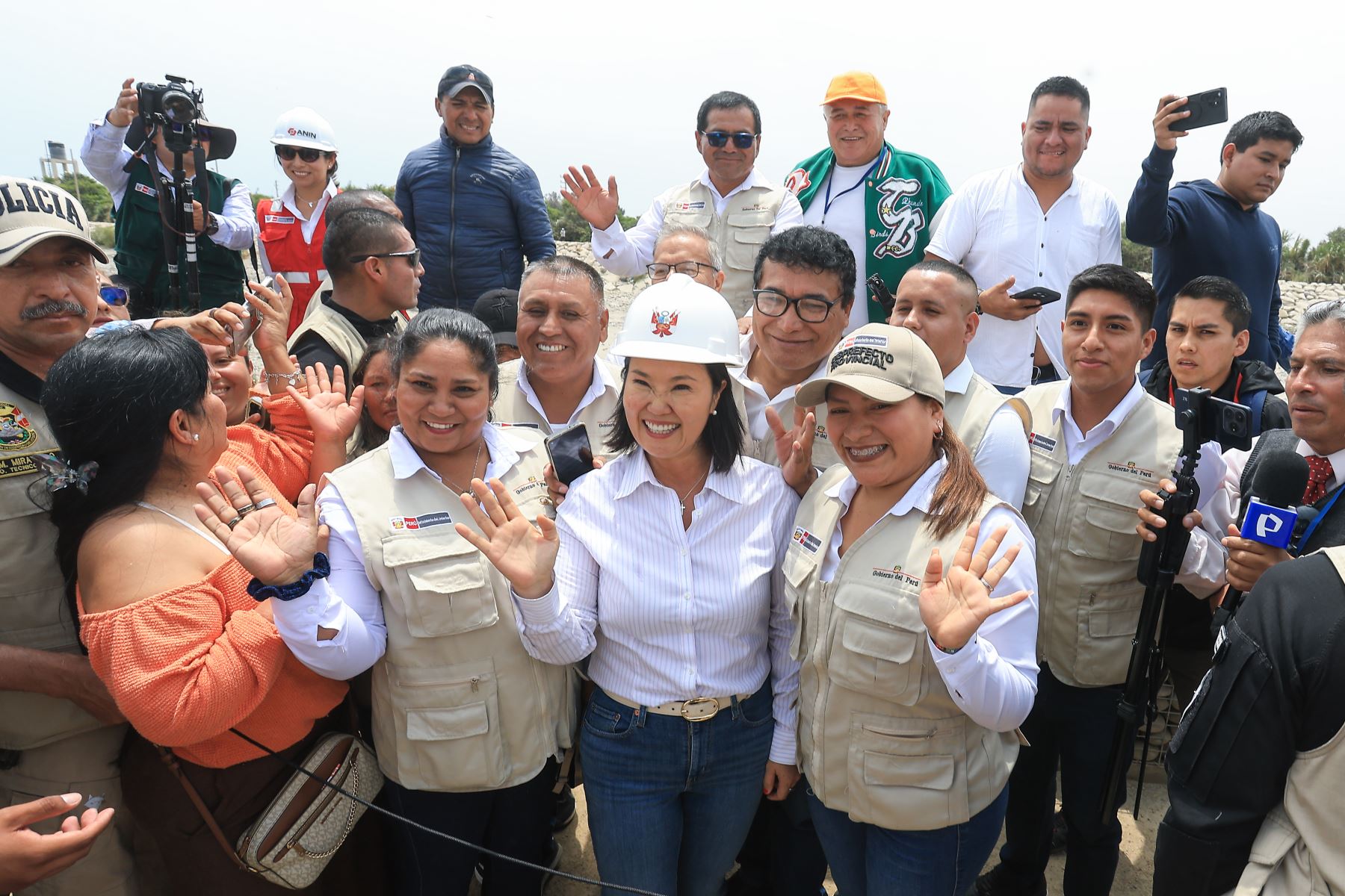 Presidenta Keiko Fujimori inaugura sistema de defensas ribereñas de los ríos Chico y Matagente, en la provincia de Chincha, región Ica Foto: ANDINA/Prensa Presidencia