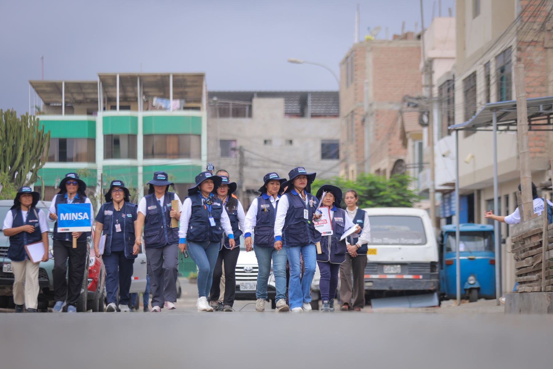 Minsa a través de la DIRIS Lima Sur desplegó brigadas en San Juan de Miraflores para eliminar criaderos de zancudos Foto: ANDINA/Difusión