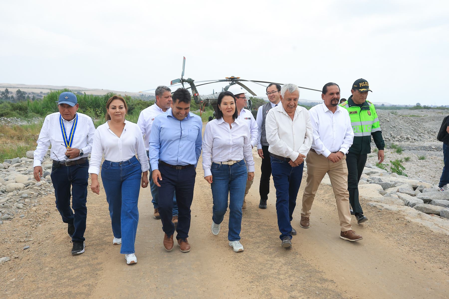 La presidenta Fujimori inauguró el proyecto “Instalación – Implementación de medidas de prevención para el control de desbordes e inundaciones del río Cañete”
 Foto: ANDINA/Prensa Presidencia
