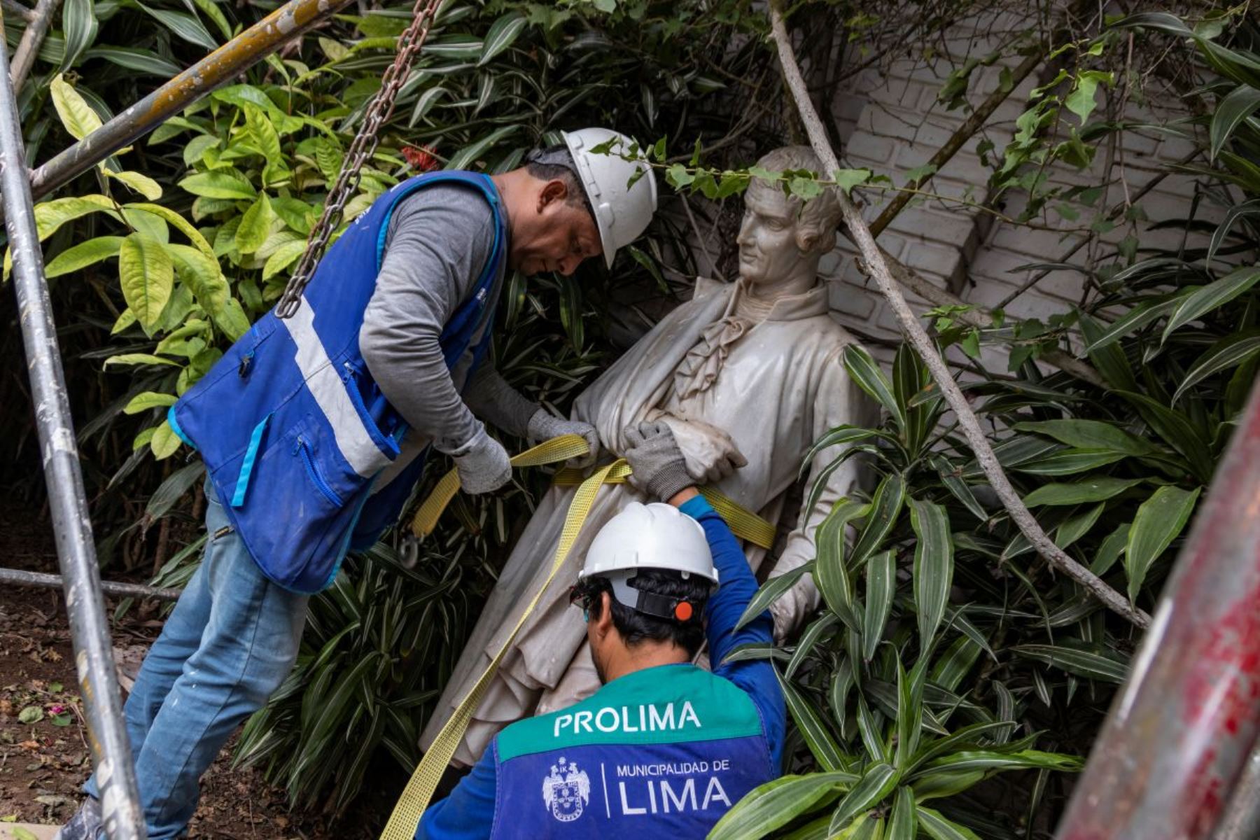 Las esculturas del antiguo Molino de Santa Clara vuelven al Centro Histórico de Lima