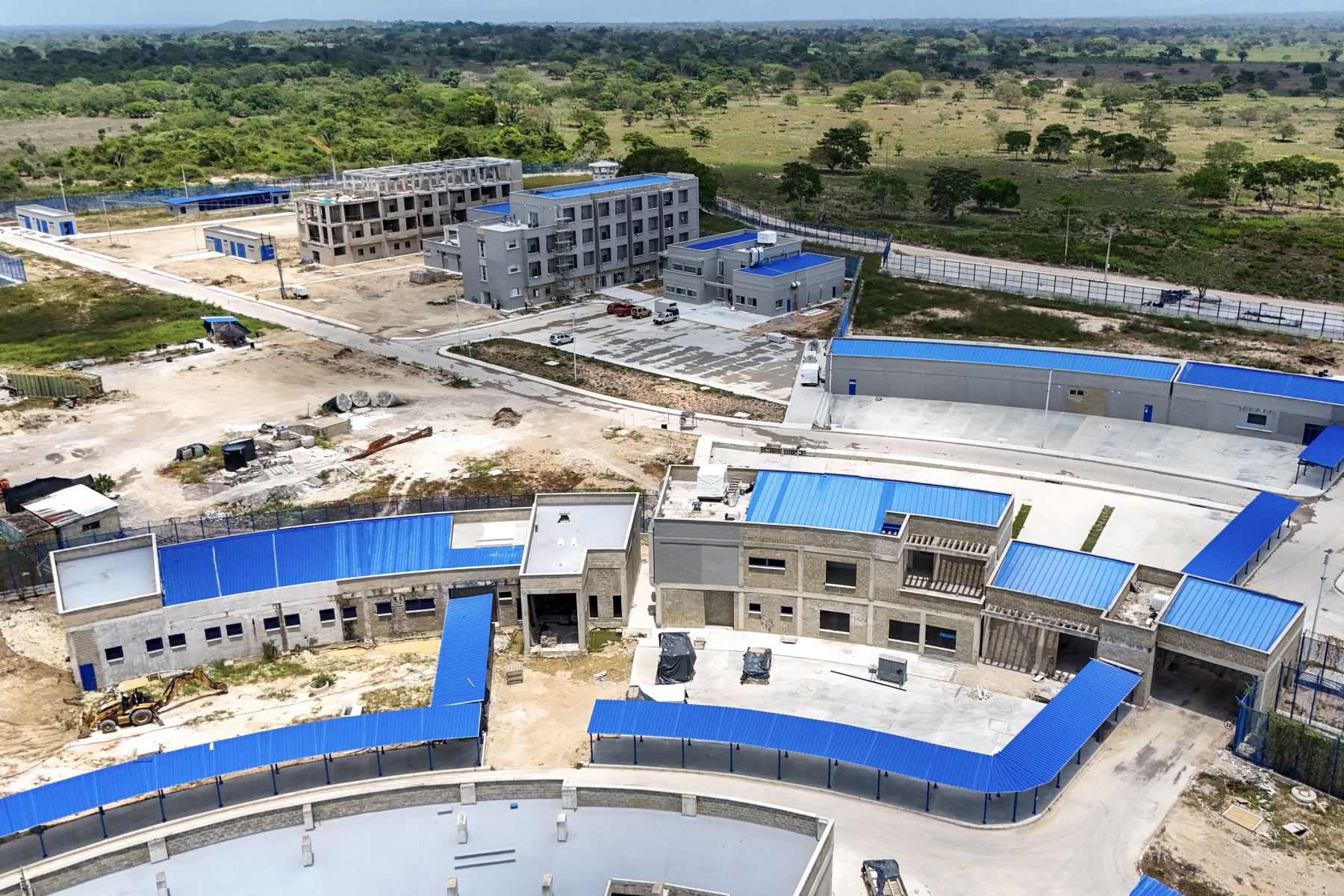Colombia tendrá una megacárcel al estilo de la prisión Cecot de Bukele en El Salvador