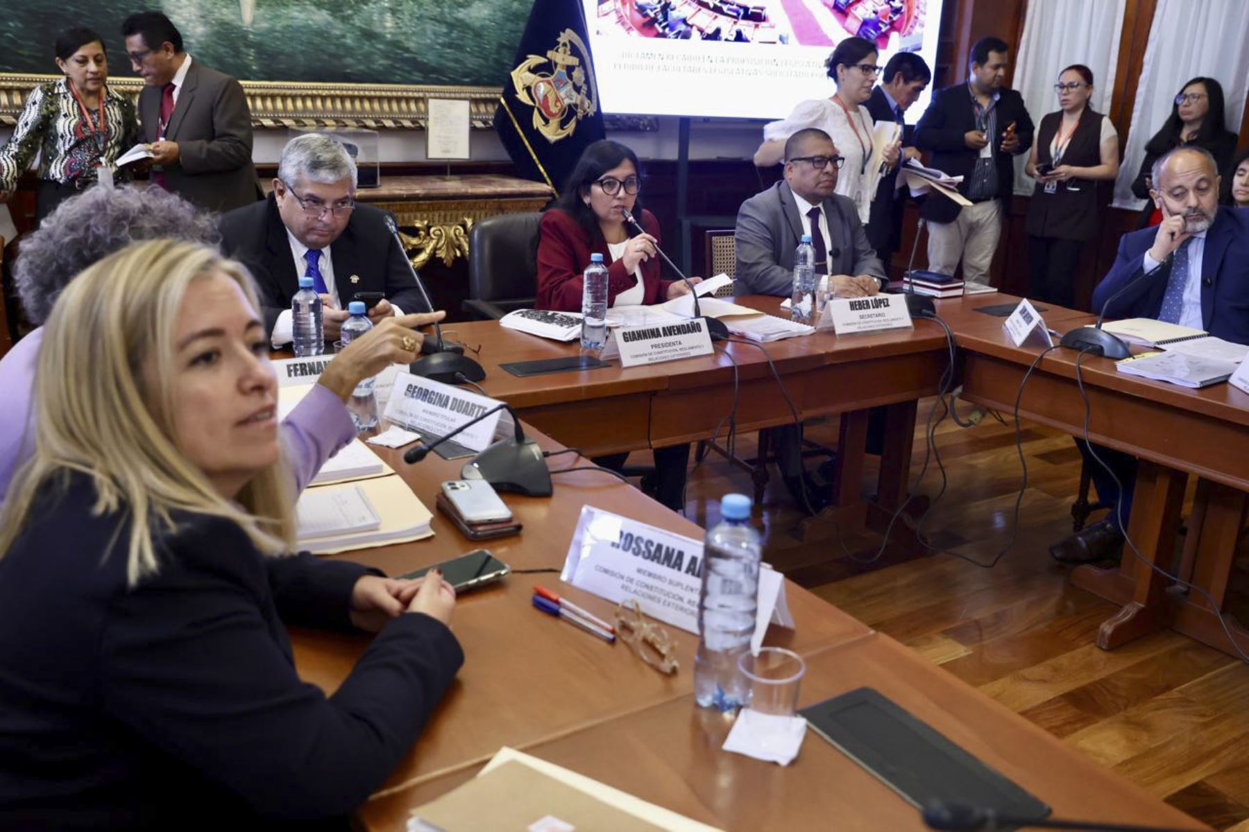 Diputados: Comisión de Constitución seguirá mañana debate de dictamen sobre facultades