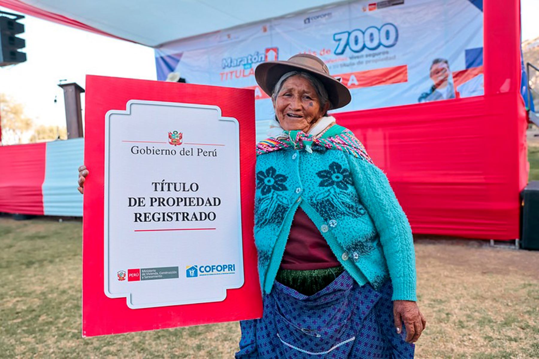 Junín: Huasicancha es primera comunidad afectada por terremoto que avanza en titulación