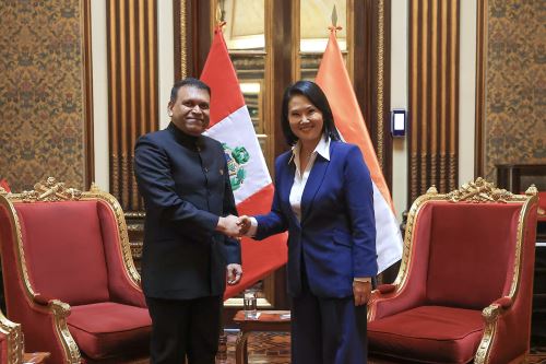 Presidenta Keiko Fujimori recibió cartas credenciales de embajadores de Tailandia, Suecia, India, Austria y República Checa