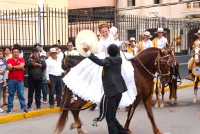 Chiclayo busca fortalecer la difusión de sus tradiciones y ampliar su oferta turística, al incorporar al caballo peruano de paso como protagonista de una celebración anual que une cultura, identidad, tradición y turismo. Foto: Cortesía Silvia Depaz