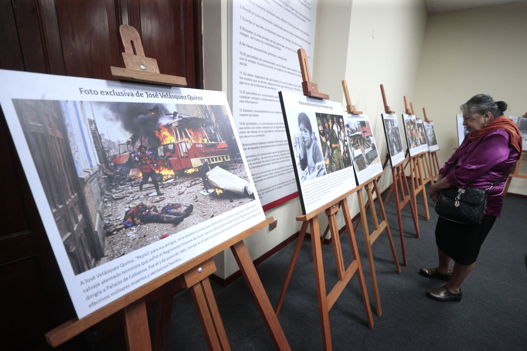 El Colegio de Periodistas del Perú realizó la ceremonia por el Día del Periodista y su 46.° aniversario institucional, encuentro en el que reafirmó su compromiso con la libertad de prensa, la ética profesional y el servicio a la sociedad. La actividad se desarrolló en su sede de Lince. Foto: ANDINA/Vidal Tarqui.