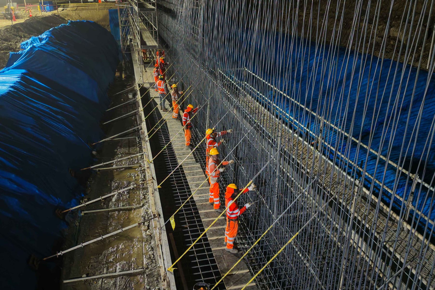 La estrategia de producción continua busca acelerar la ejecución de las obras de protección ante eventuales desbordes e inundaciones en Trujillo. Foto: ANDINA/Difusión.