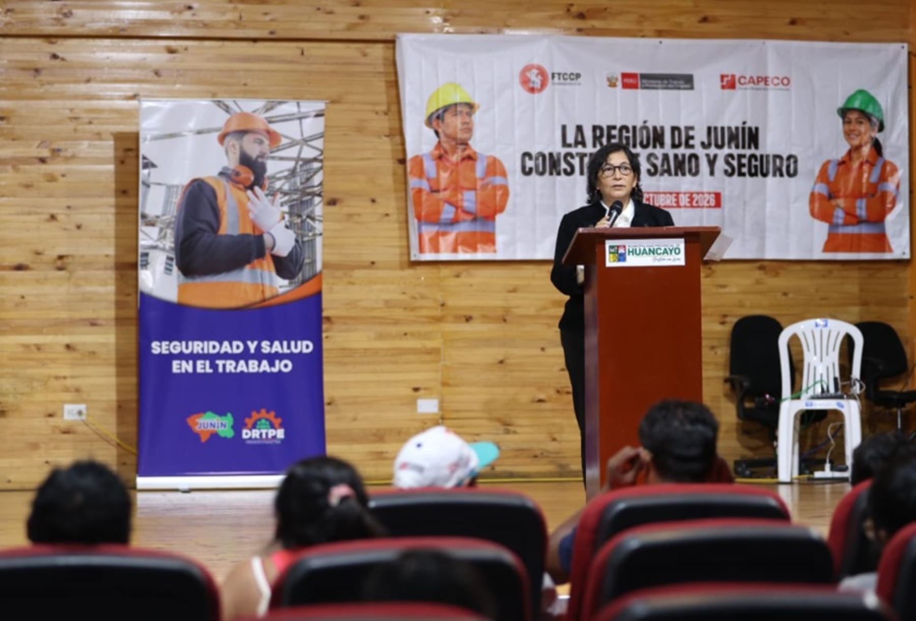 MTPE lleva a Junín campaña para reducir riesgos y accidentes en construcción civil