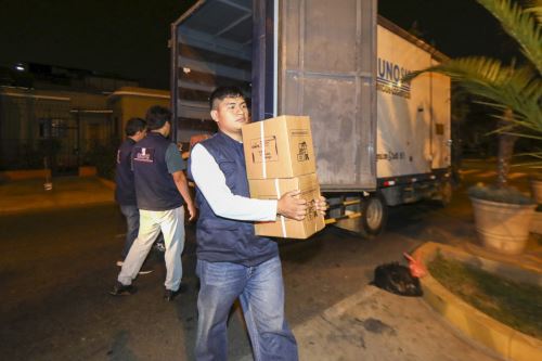Material electoral ya se encuentra en todos los locales de votación de Lima y Callao