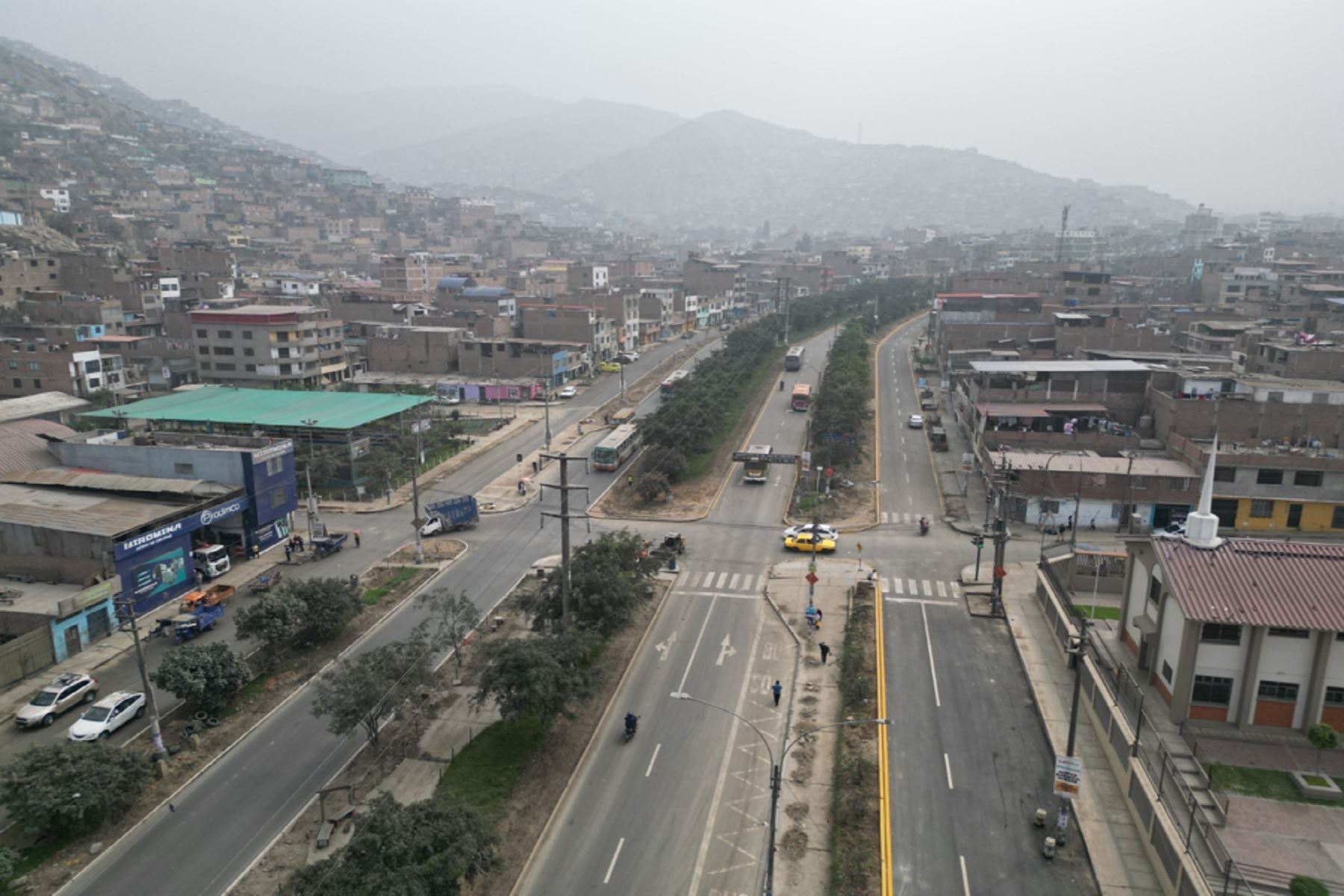 San Juan de Lurigancho: asfaltado de la av. Wiesse llega al 100 %