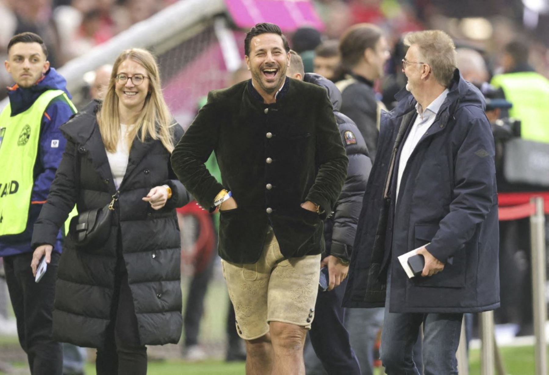 FC Bayern Munich - Bayer 04 Leverkusen 1:1, Claudio Pizarro, media figura, AFP