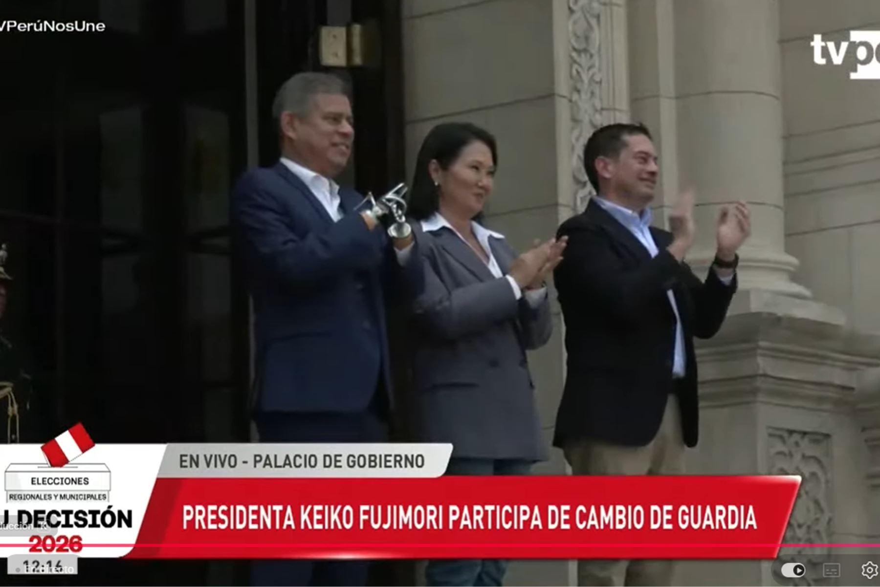 Presidenta Keiko Fujimori lidera cambio de guardia en Palacio de Gobierno