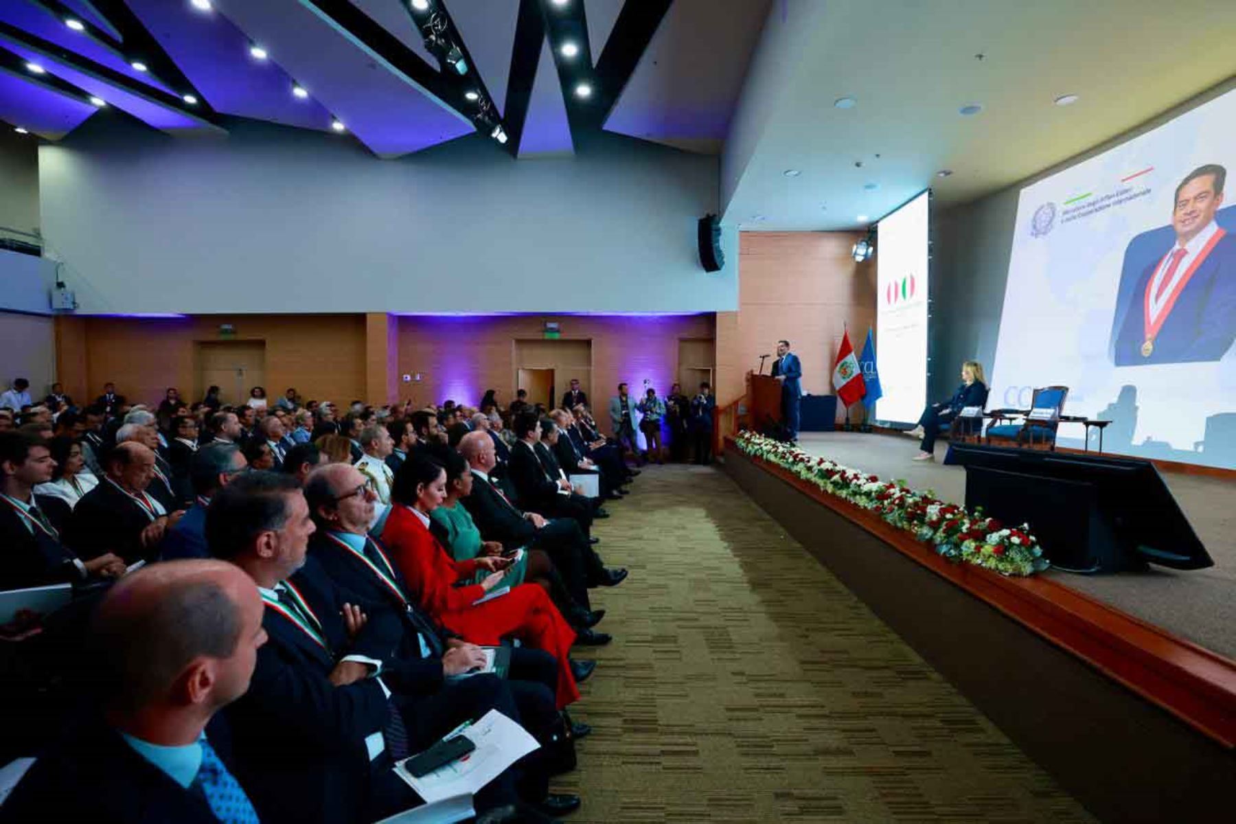 Miguel Torres: El Congreso garantizará reglas de juego estables para atraer inversiones