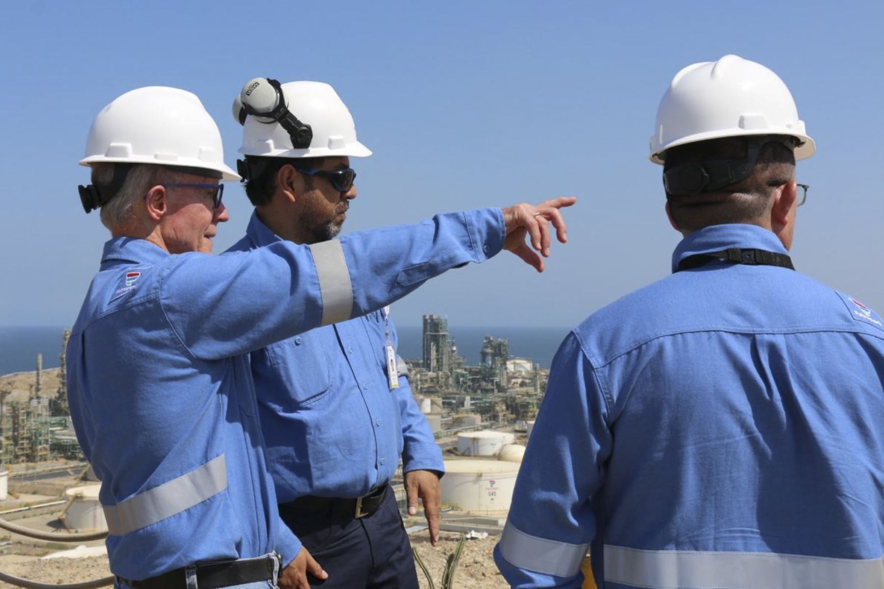 Directorio de Petroperú en sesión descentralizada supervisa operación de Refineria Talara