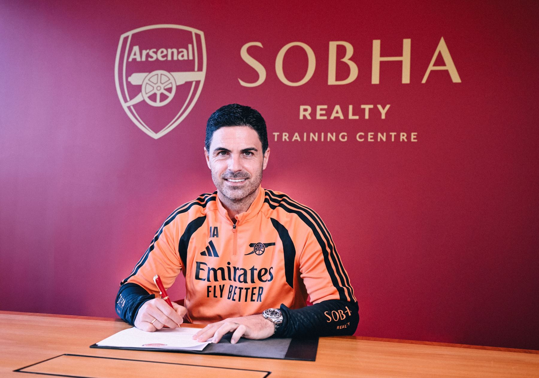 El técnico español Mikel Arteta renueva con el Arsenal hasta 2030