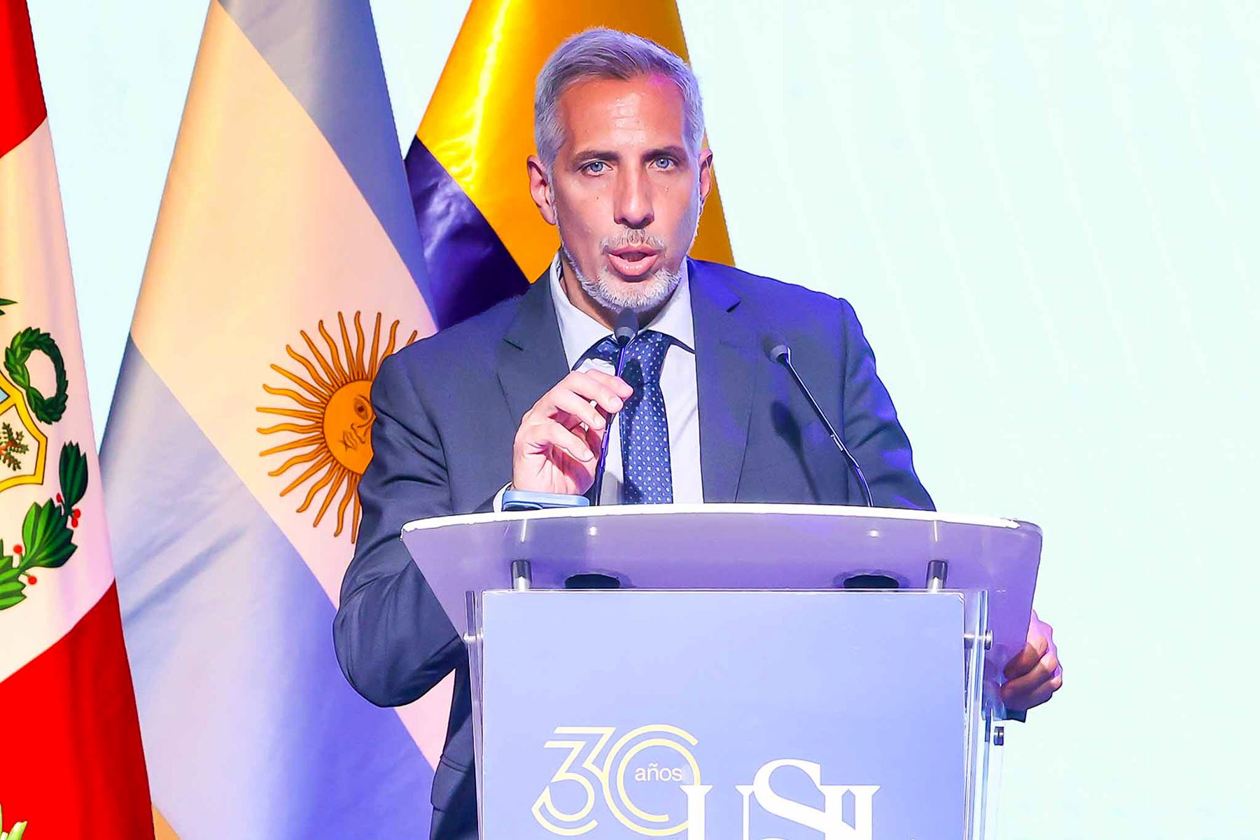 El fiscal argentino Diego Luciani participa en el Primer Simposio Internacional del Observatorio de Prevención del Narcotráfico, encuentro que aborda los desafíos que plantea el crimen organizado y la importancia de fortalecer la cooperación regional.
Foto: ANDINA/Andrés Valle