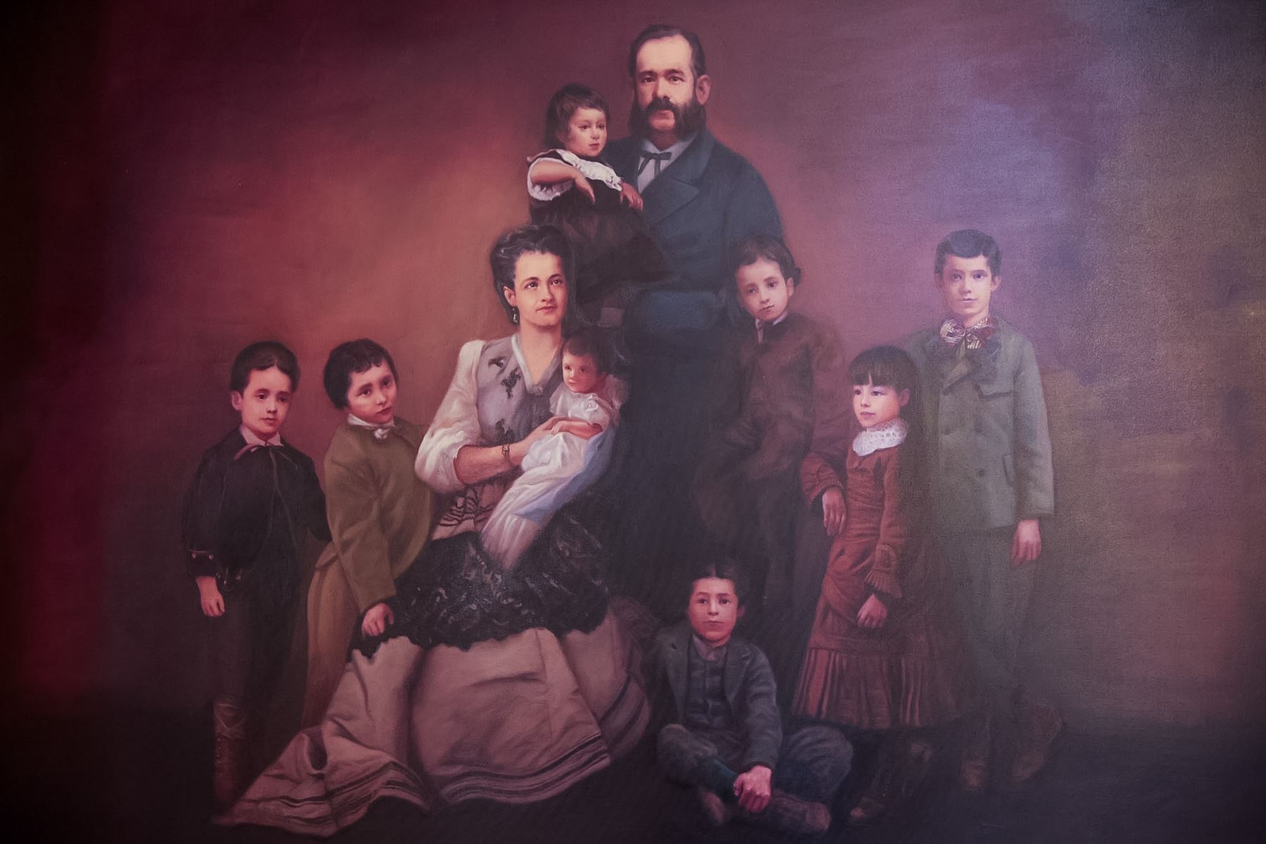Una pintura histórica es exhibida en el museo naval, como parte de los espacios que conservan y difunden el legado vinculado a Miguel Grau. Foto: ANDINA/Luis Iparraguirre