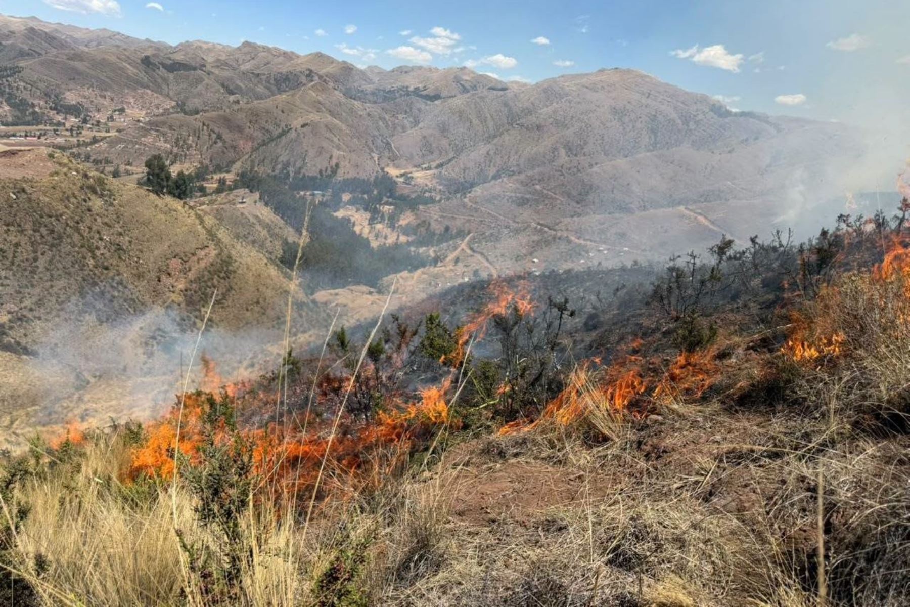 Cusco: radiación alta y vientos pueden favorecer activación de incendios forestales