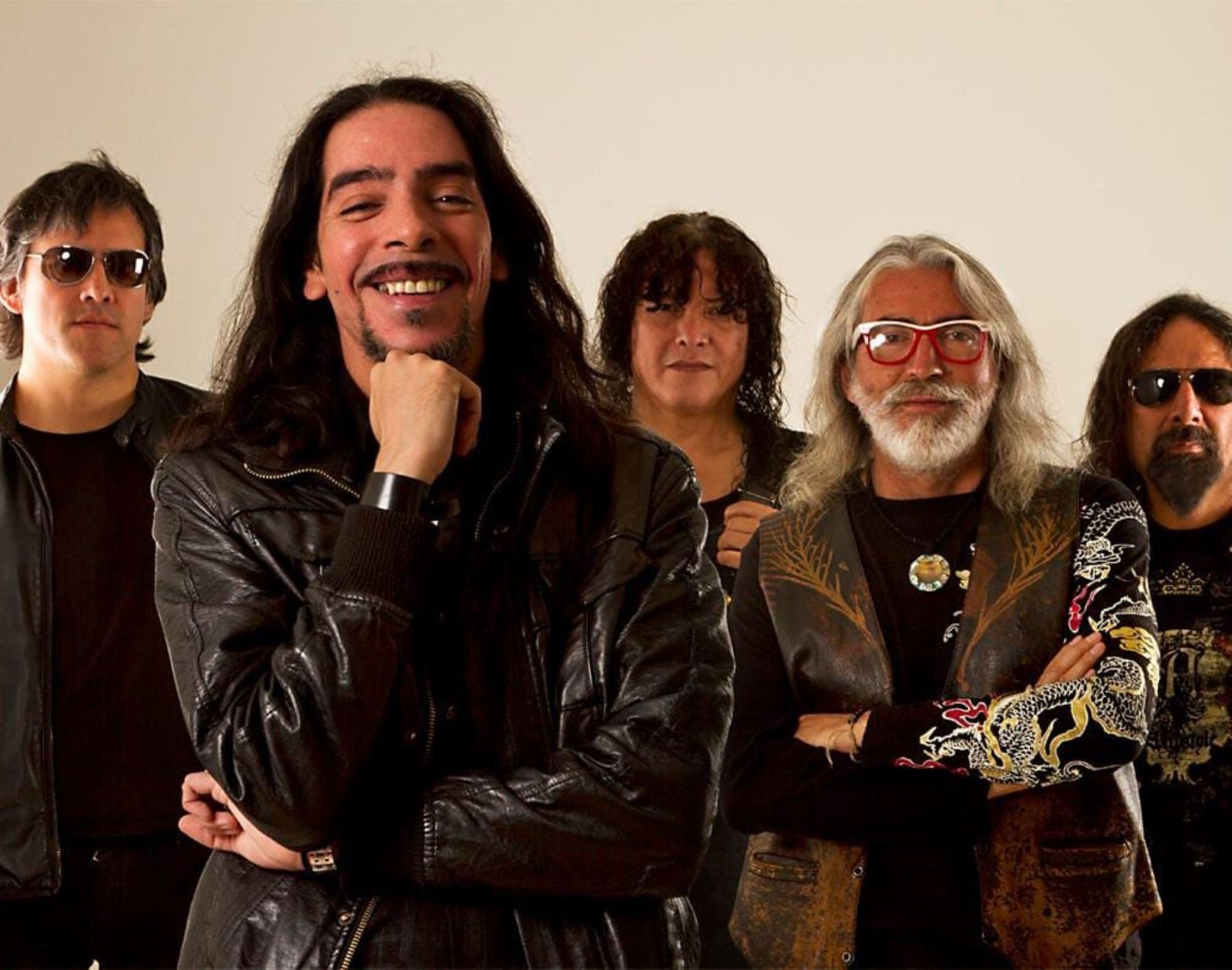 Manolo + Wicho de Mar de Copas, Frágil, Nox y Gala Brie en UNISONO