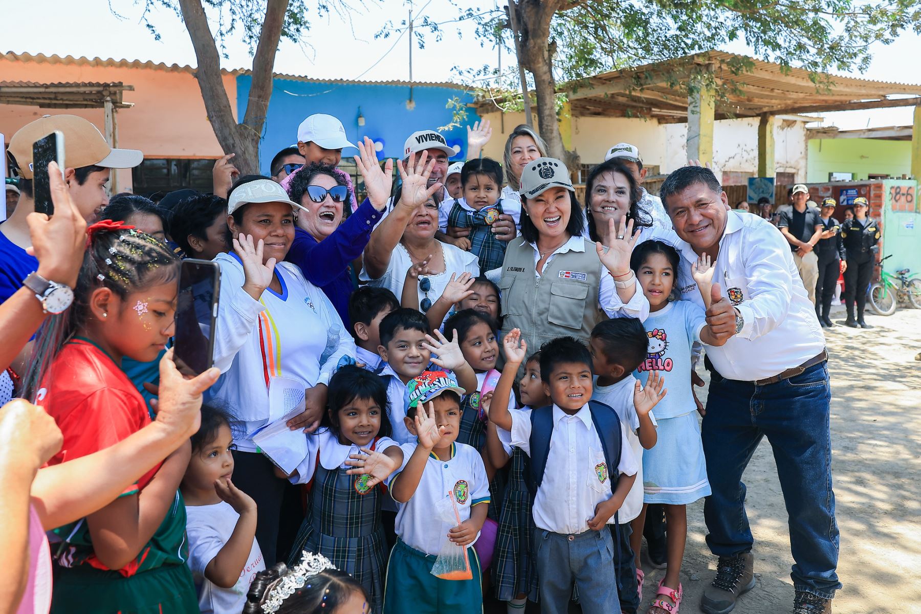 Presidente Fujimori lideró la entrega de 587 títulos de propiedad en el centro poblado Capote, región Lambayeque. Foto: ANDINA/Prensa Presidencia