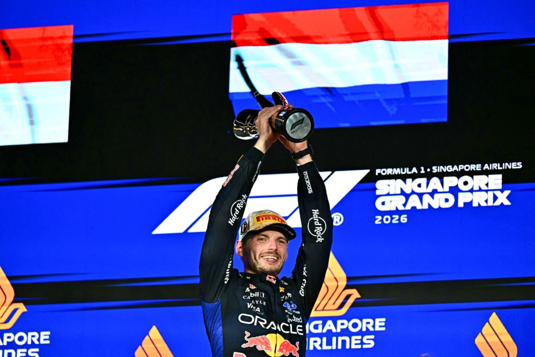 Max Verstappen gana al fin en Singapur, Antonelli se acerca al título de Fórmula 1
