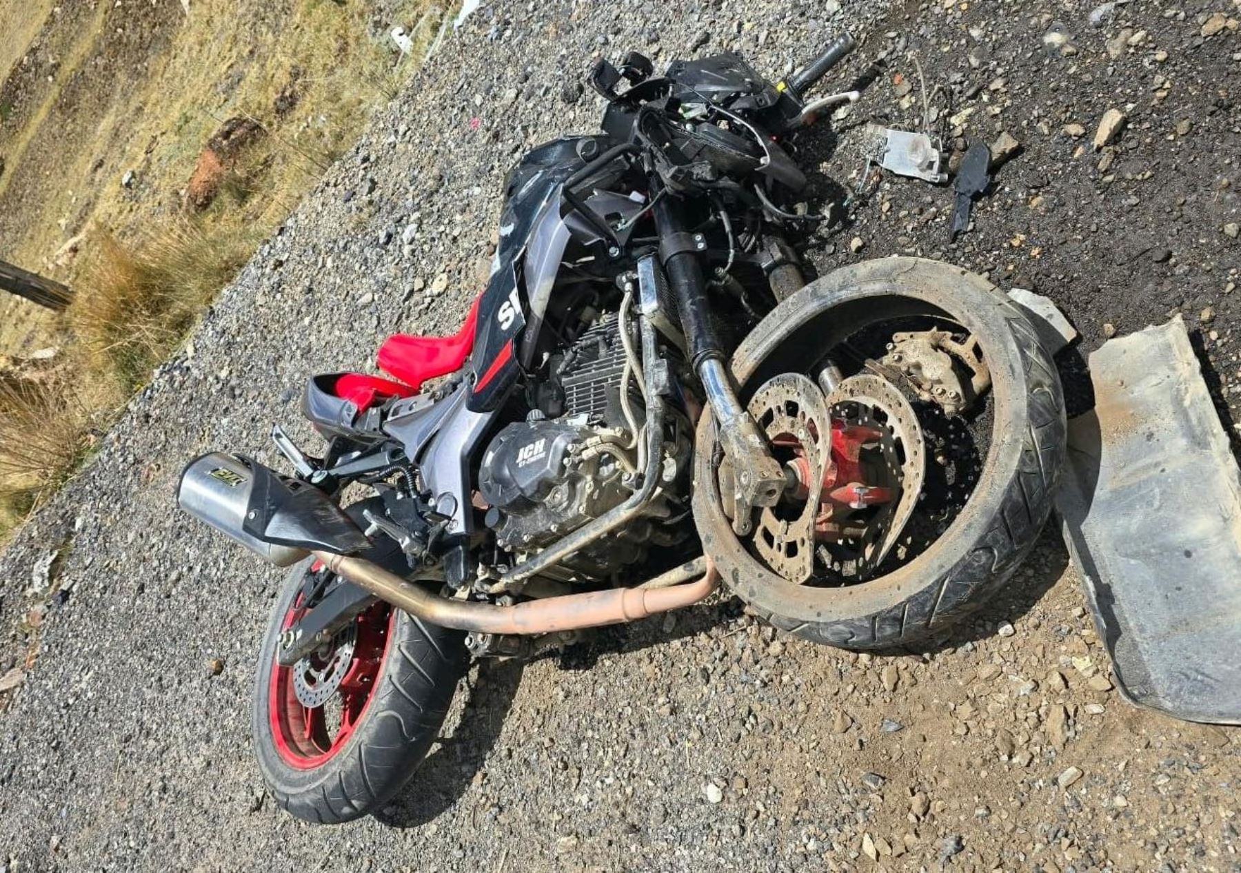 Accidente en Pasco: motociclista fallece tras chocar con una camioneta en vía a Yanahuanca