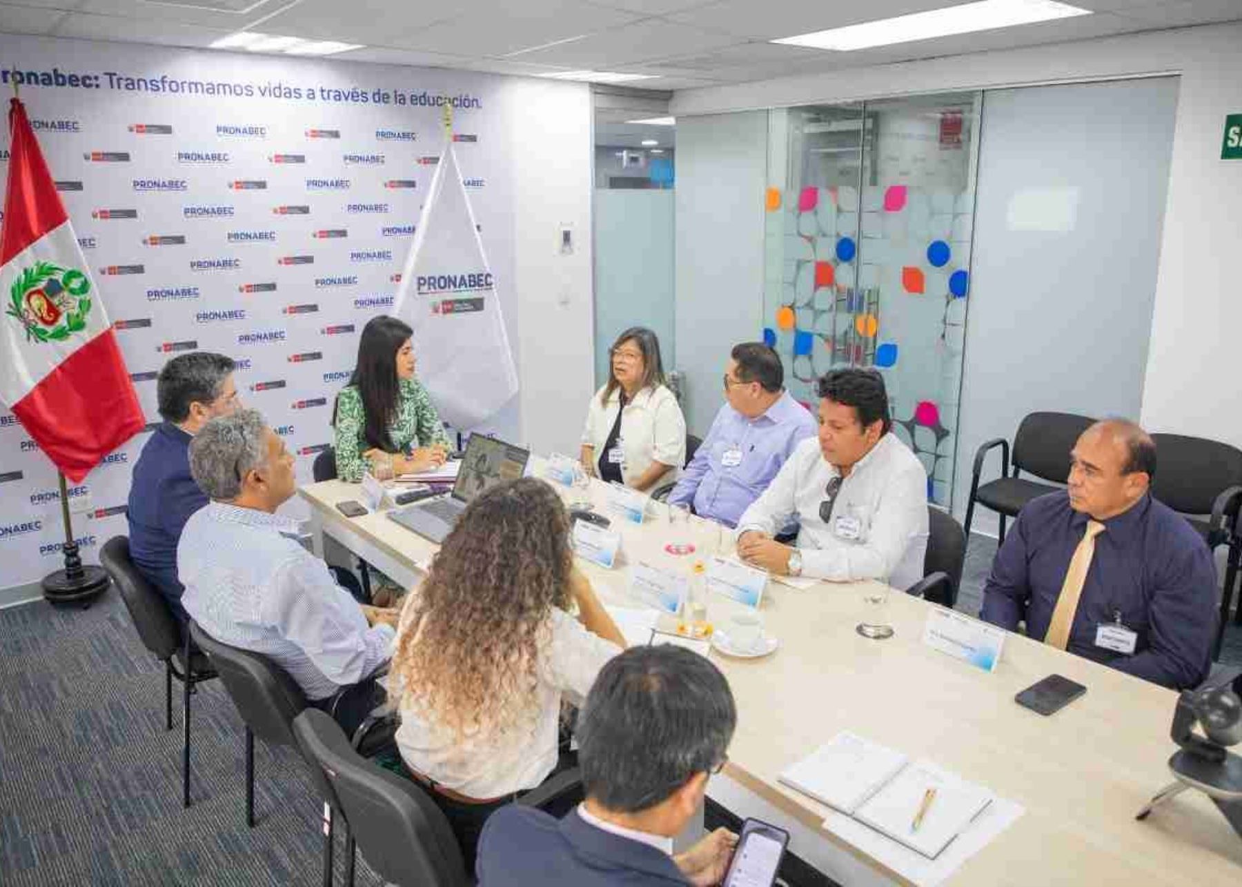 Pronabec y Derrama Magisterial acuerdan impulsar becas y créditos a hijos de maestros