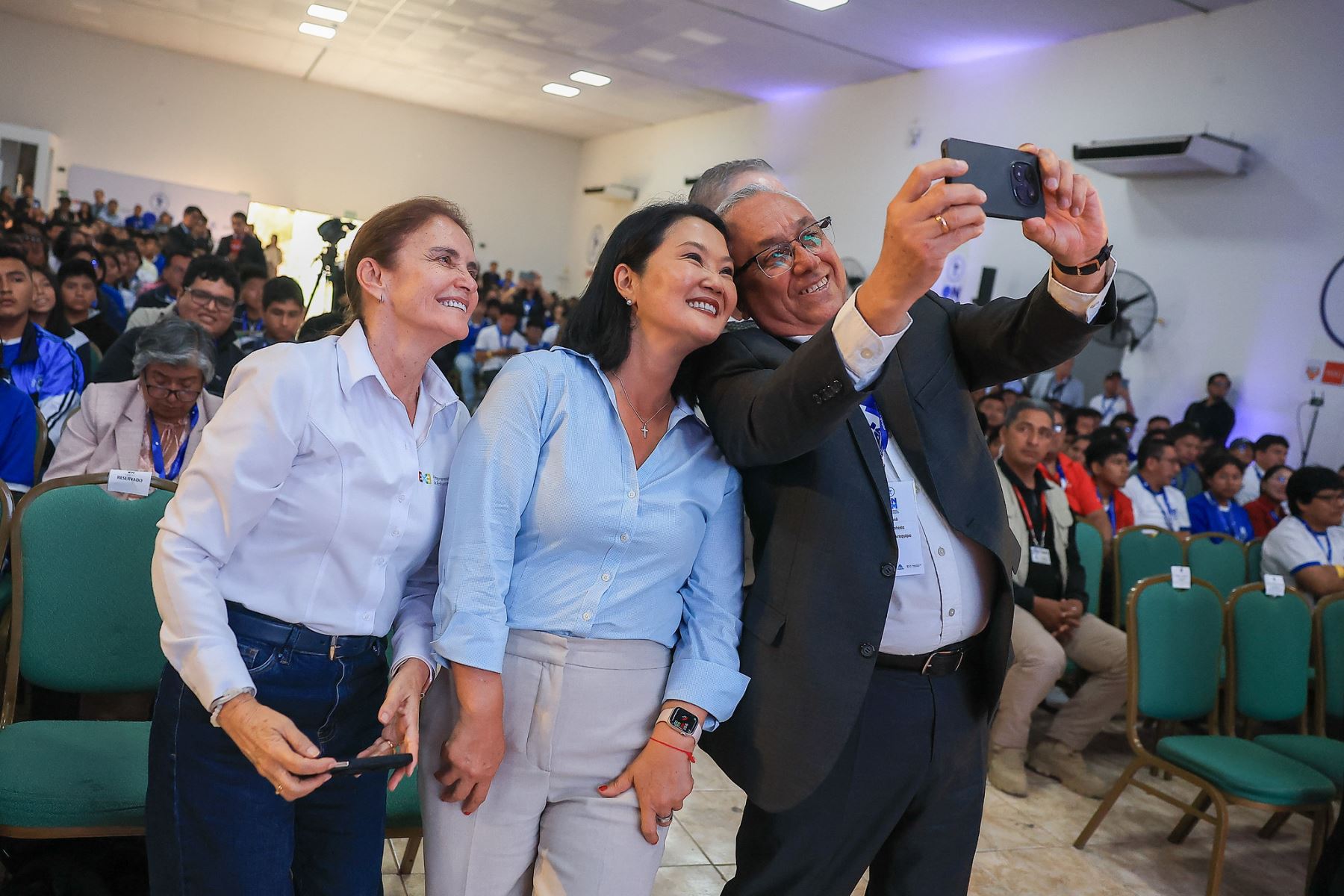 Mandataria participó en la ceremonia de premiación y clausura de la XXII Olimpiada Nacional de Matemáticas. Foto: ANDINA/Prensa Presidencia