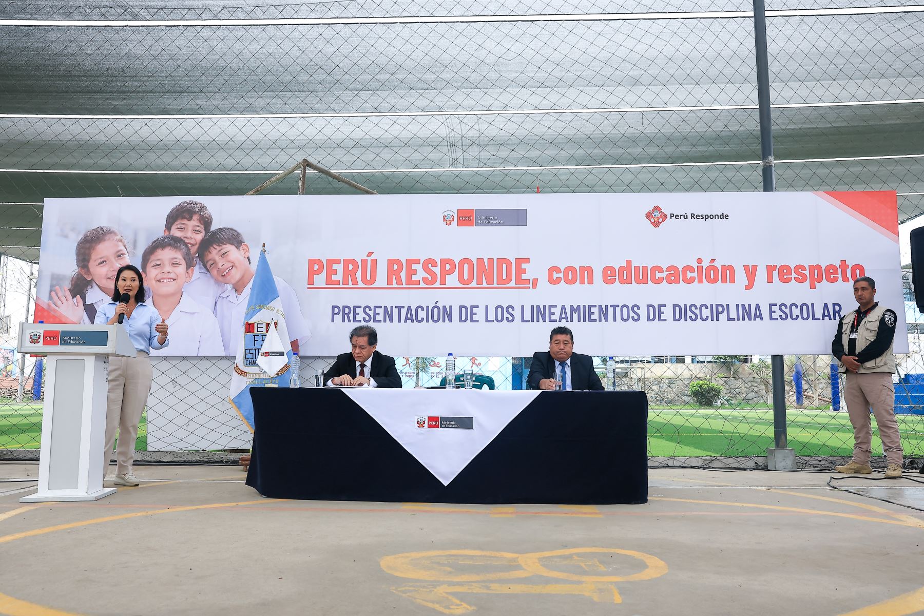 Presidenta Keiko Fujimori presenta nuevos lineamientos educativos para recuperar el orden y la autoridad docente en las escuelas del país. Foto: ANDINA/ Prensa Presidencia