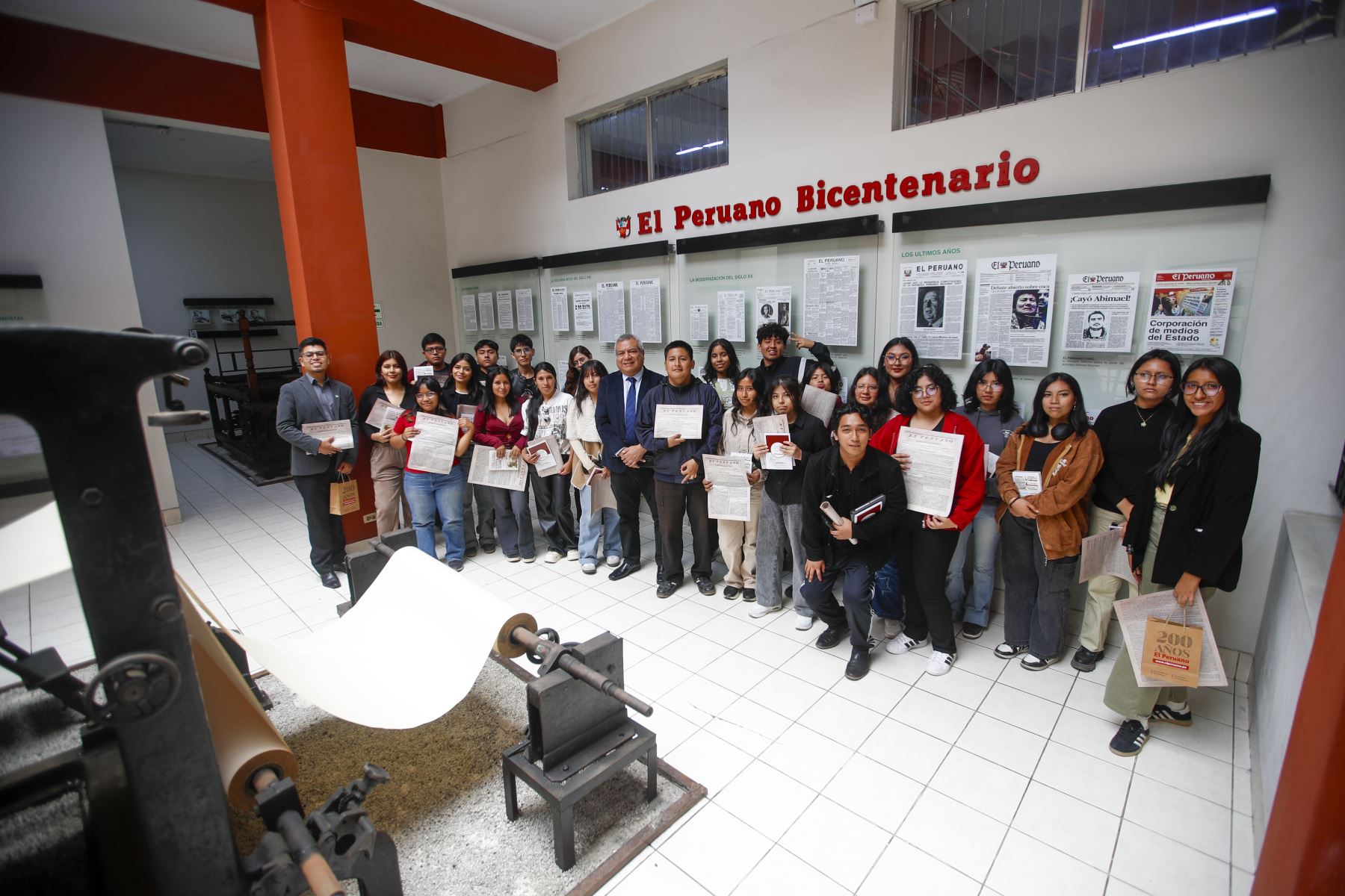 Vive Andina: Alumnos de la Universidad César Vallejo visitaron Agencia Andina y El Peruano