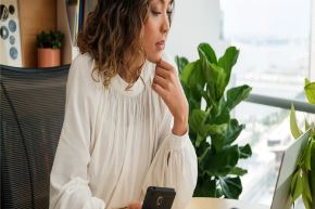 A través de herramientas intuitivas en Android, Google Calendar y respuestas seguras en Gemini, la compañía promueve un entorno digital sano, accesible y al servicio de las personas.