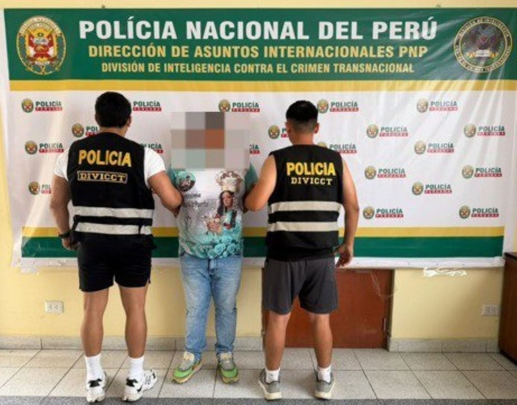 La Policía detiene a presunto autor intelectual de triple feminicidio en Argentina