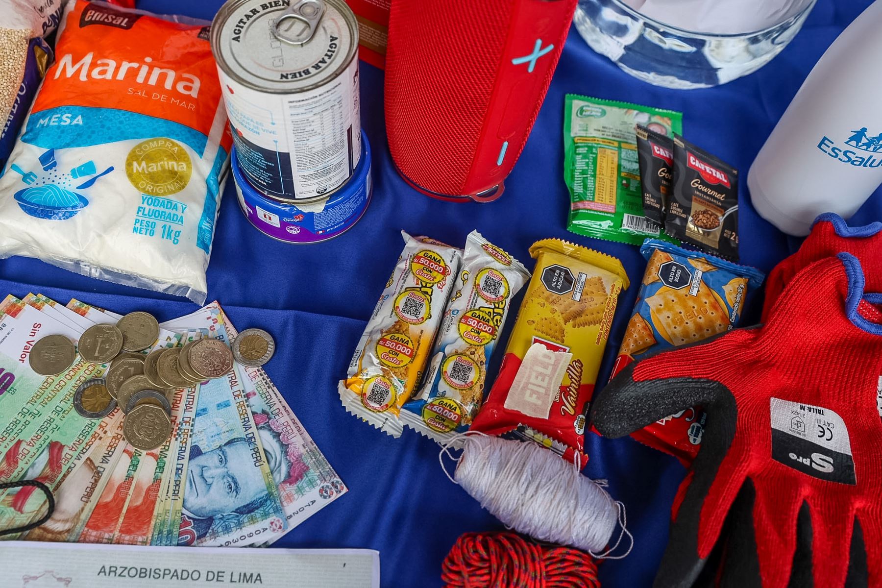 Para personas con enfermedades crónicas, se recomendó prever fármacos prescritos e insumos médicos como glucómetros, tiras reactivas o inhaladores, según indicación médica. Foto: ANDINA/Luis Iparraguirre.