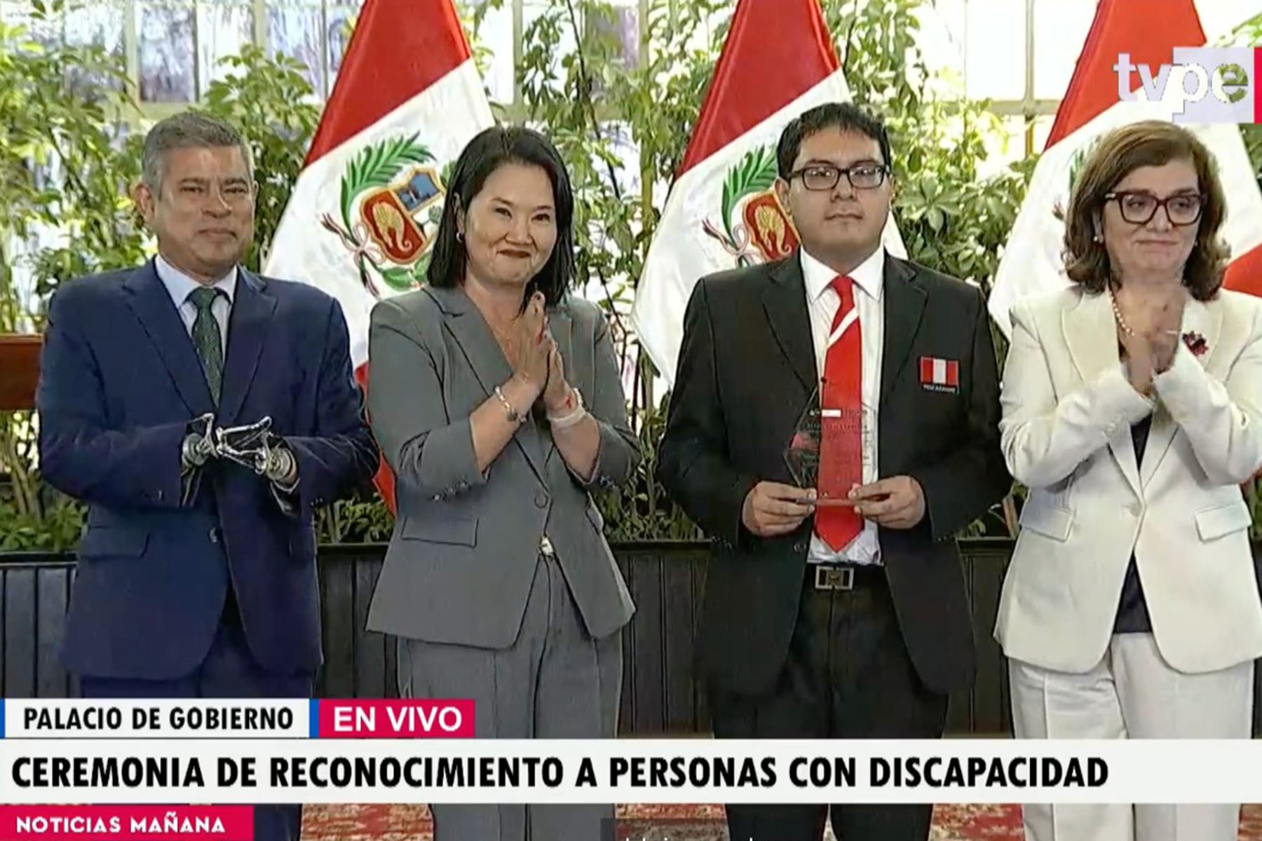 Presidenta anuncia incorporación de cien mil nuevos beneficiarios al programa Contigo