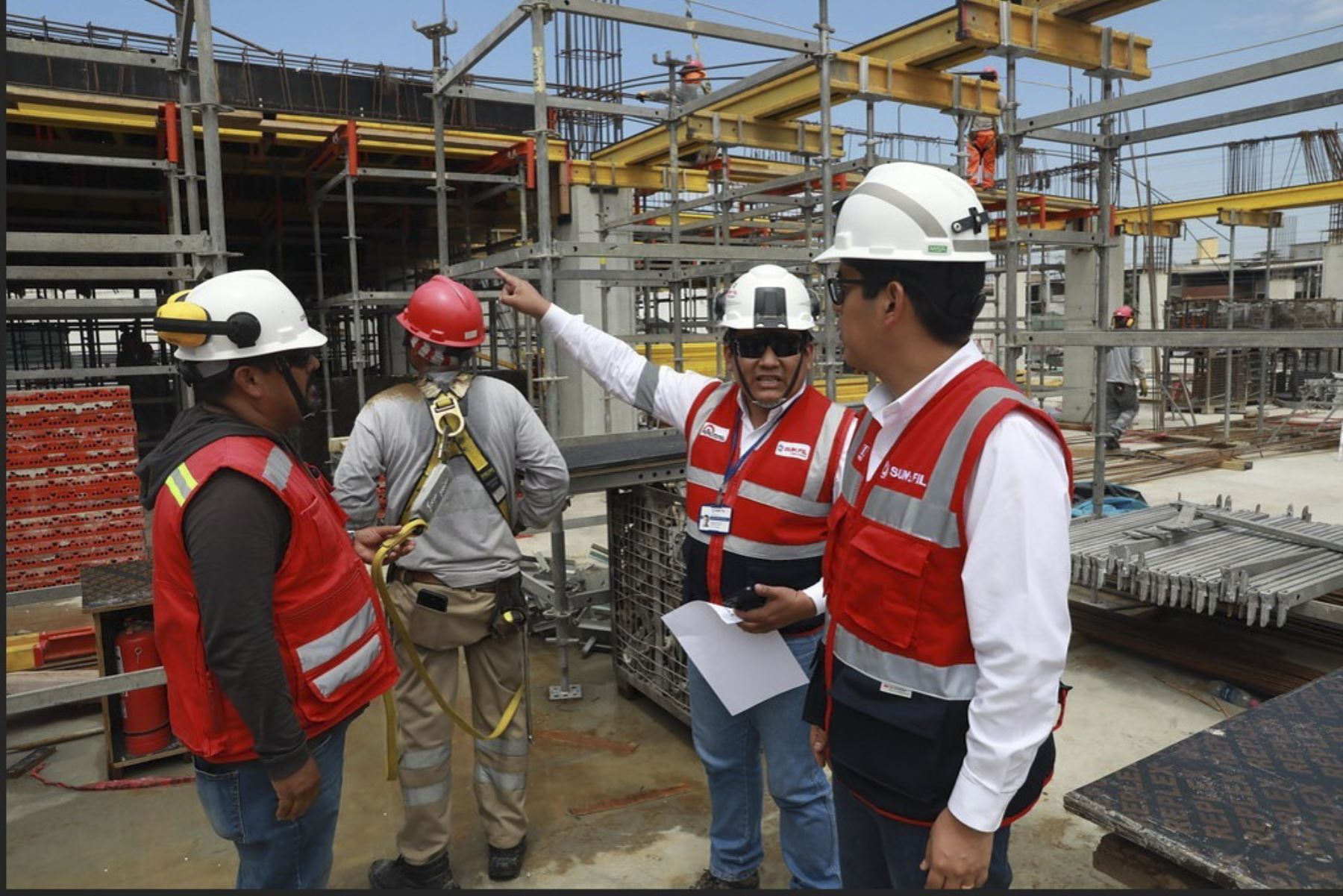 Ministerio de Trabajo articula acciones para prevenir accidentes en sector Construcción