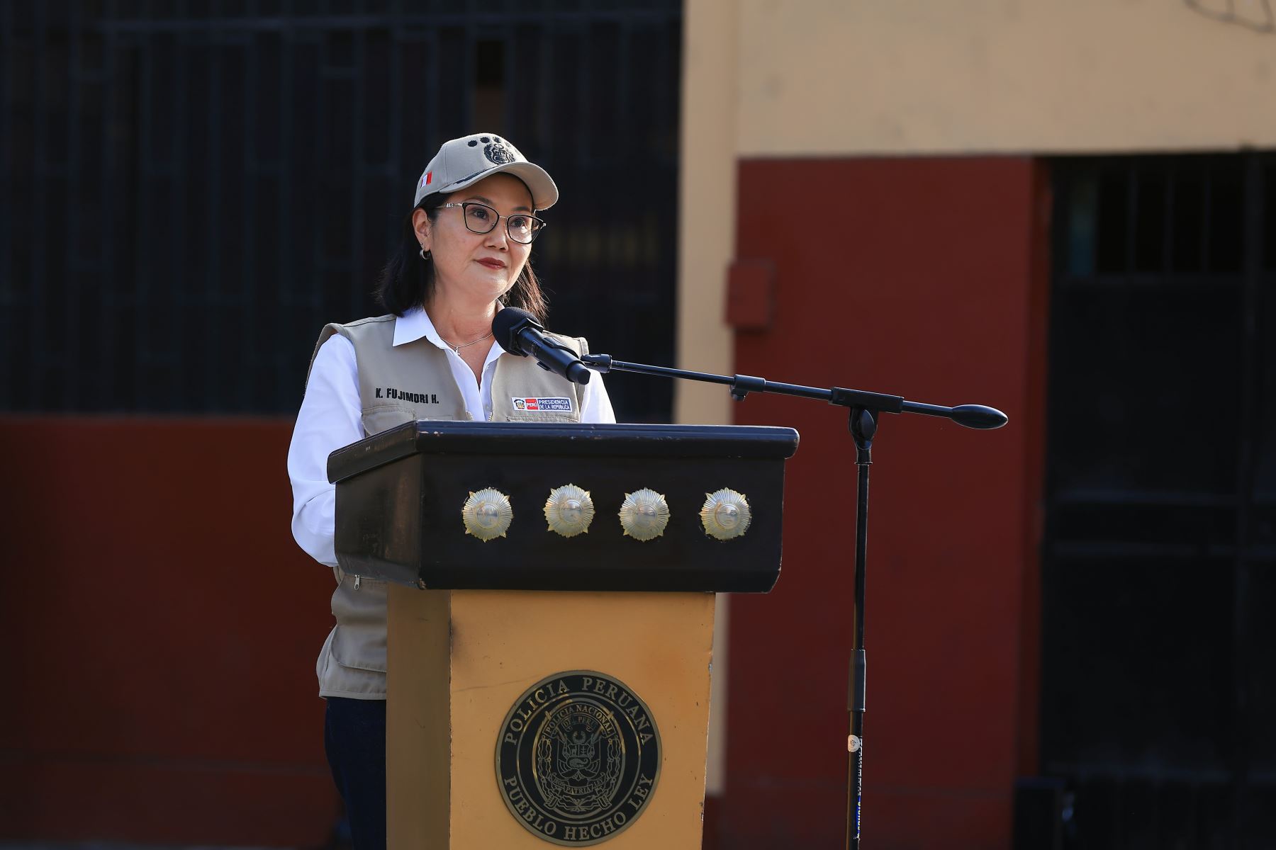 Jefa de Estado encabezó ceremonia de ascenso excepcional por “Acción distinguida” a suboficiales de la Policía Nacional del Perú
 Foto: ANDINA/Prensa Presidencia