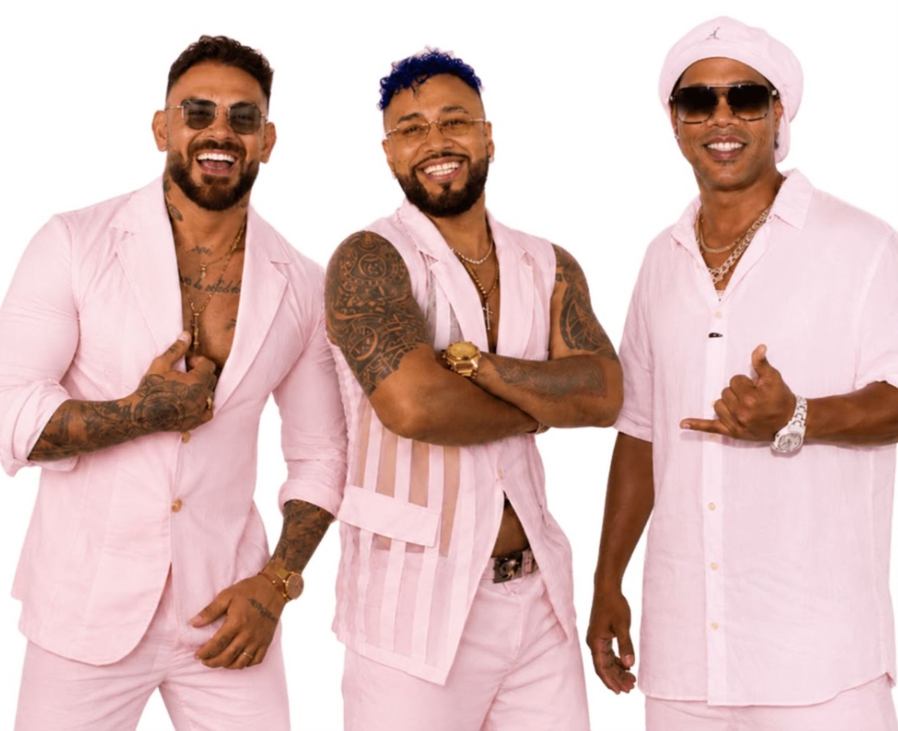 "Los Conquistadores de la Salsa" y su tema junto a Ronaldinho