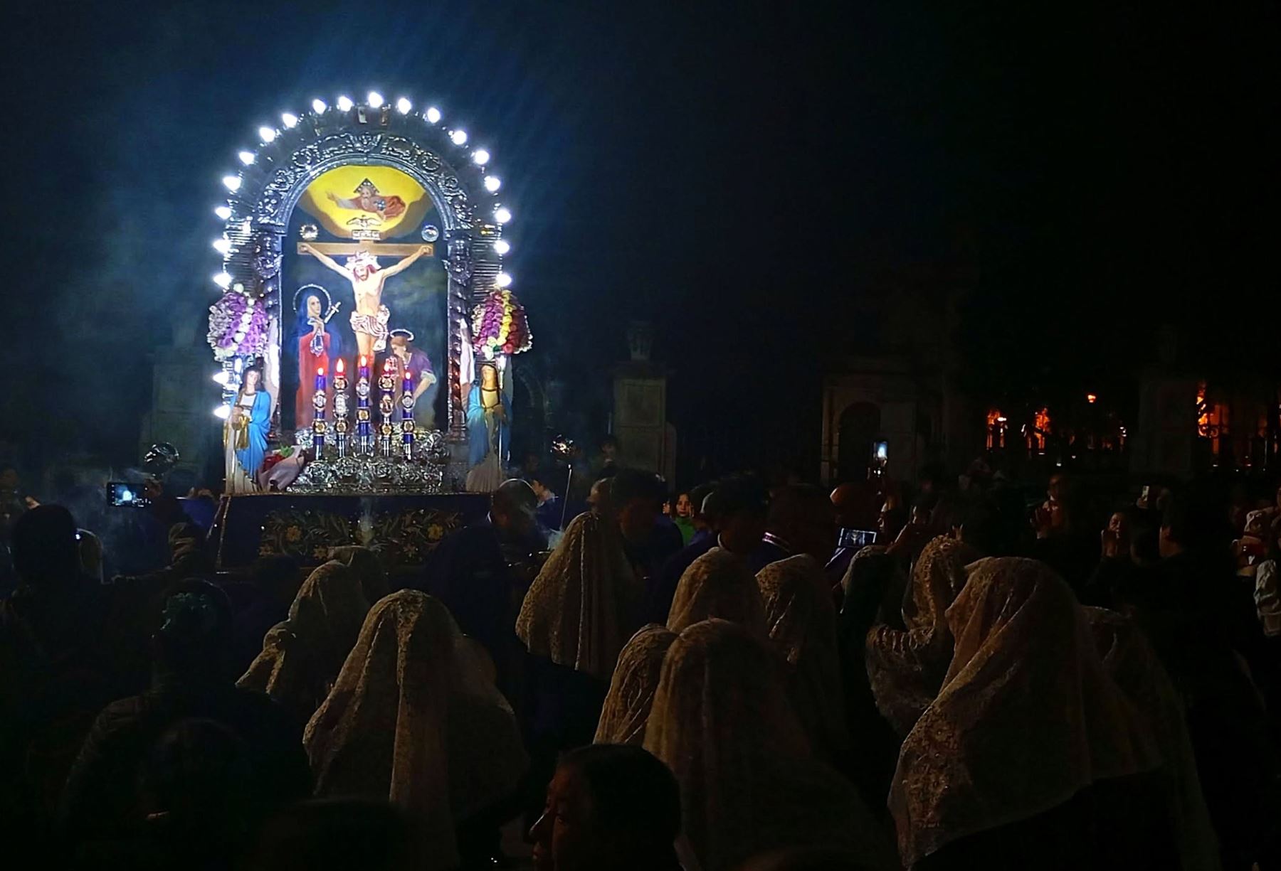Cajamarca se alista para recibir al Señor de los Milagros en su primera salida procesional