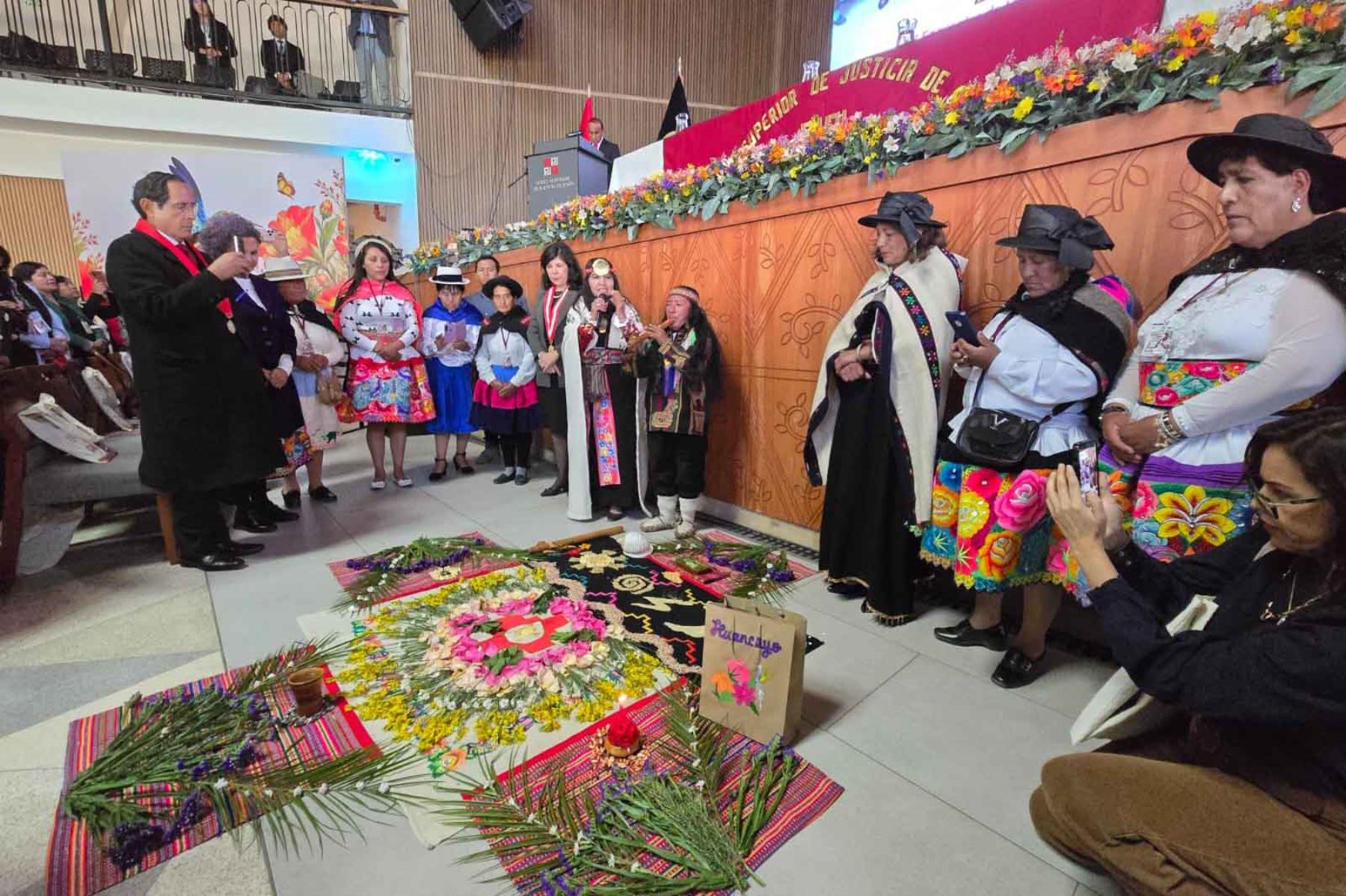 Poder Judicial constituye Red Regional de Mujeres Lideresas Andinas en Junín