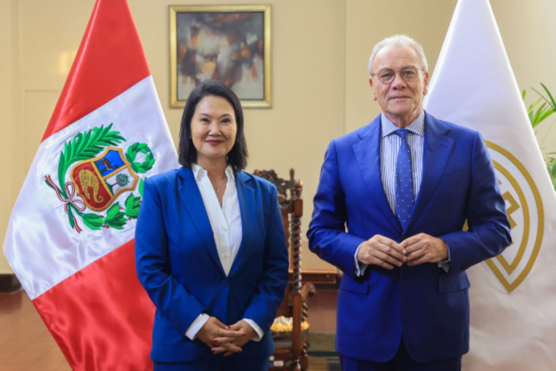 Presidenta Keiko Fujimori se reunió con el Secretario General de la Comunidad Andina