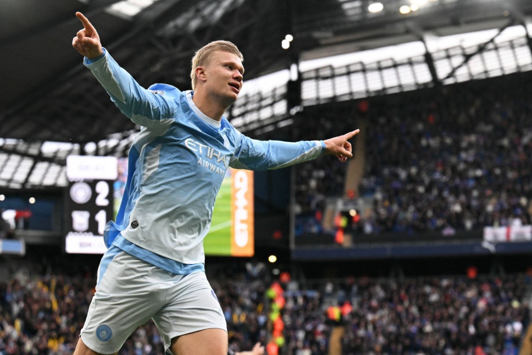 Erling Haaland firma ante el Ipswich otro doblete y el City vuela en la Premier League