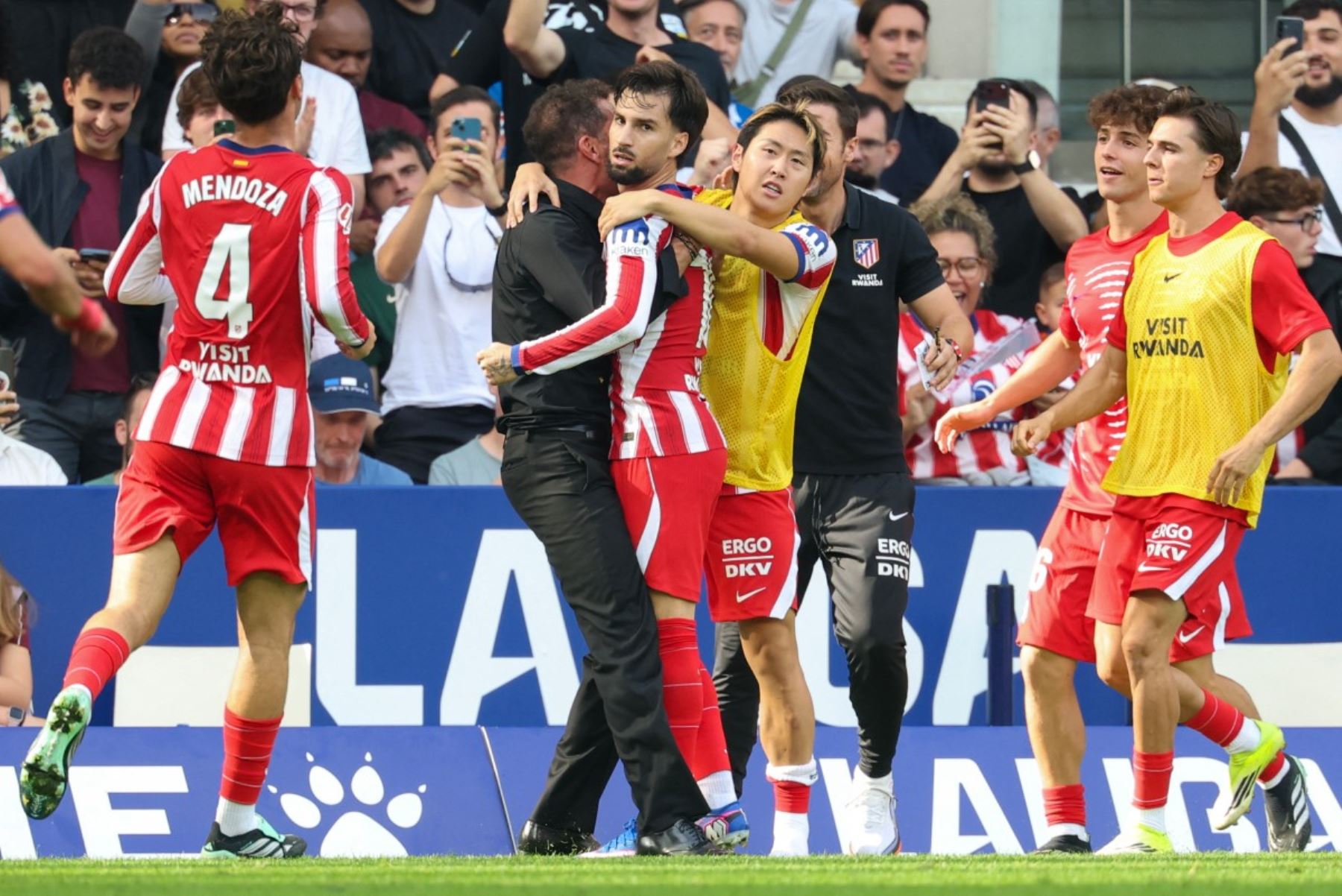 Victoria agónica: Un golazo de Baena da al Atlético un merecido triunfo contra el Espanyol
