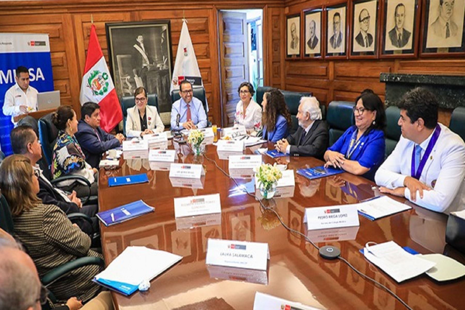 Minsa instala mesa de alto nivel para fortalecer la atención de la salud mental