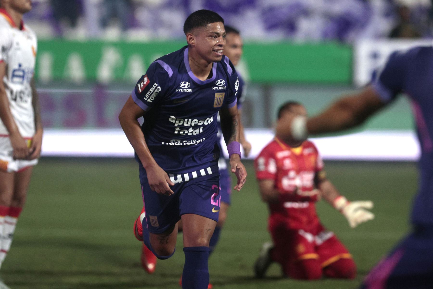 Alianza Lima se enfrenta a Atlético Grau por el torneo Clausura. Foto: ANDINA/Vidal Tarqui